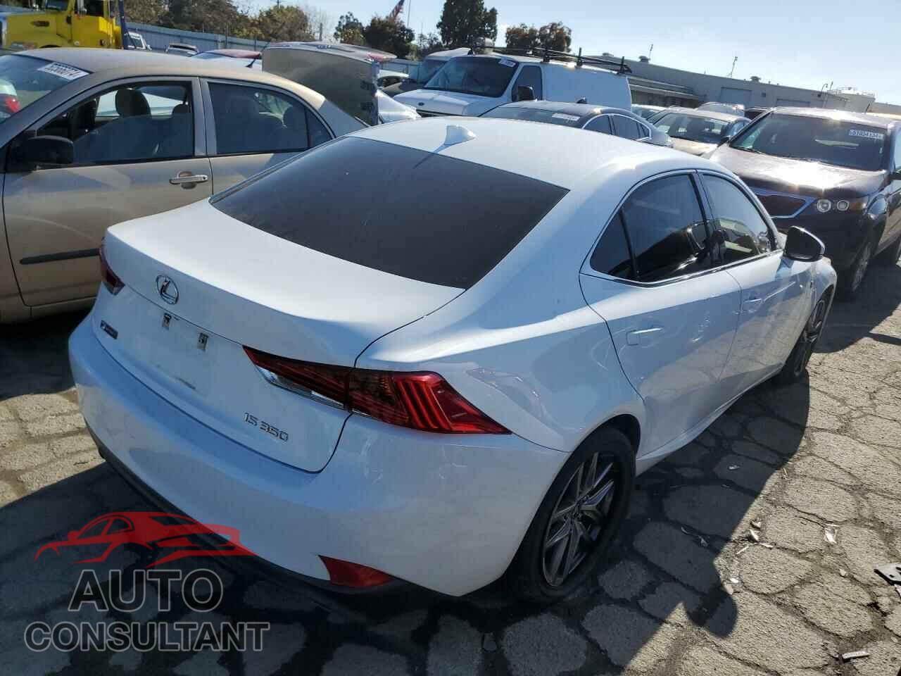 LEXUS IS 2017 - JTHBE1D25H5029213