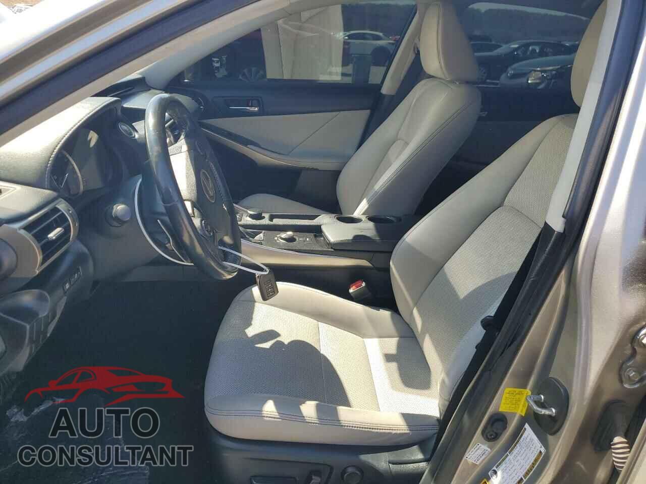 LEXUS IS 2016 - JTHBA1D2XG5023708