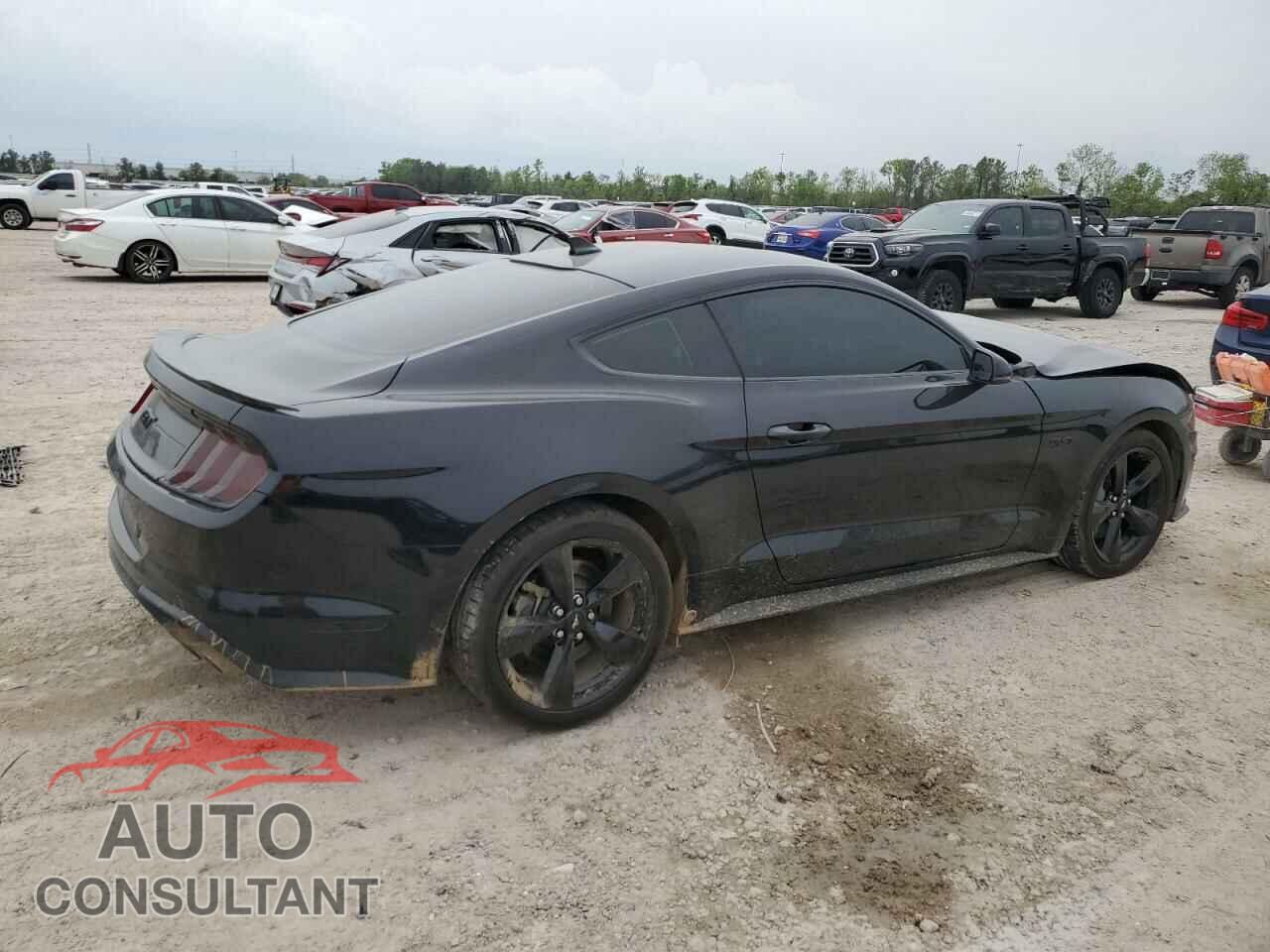 FORD MUSTANG 2022 - 1FA6P8CF2N5133041