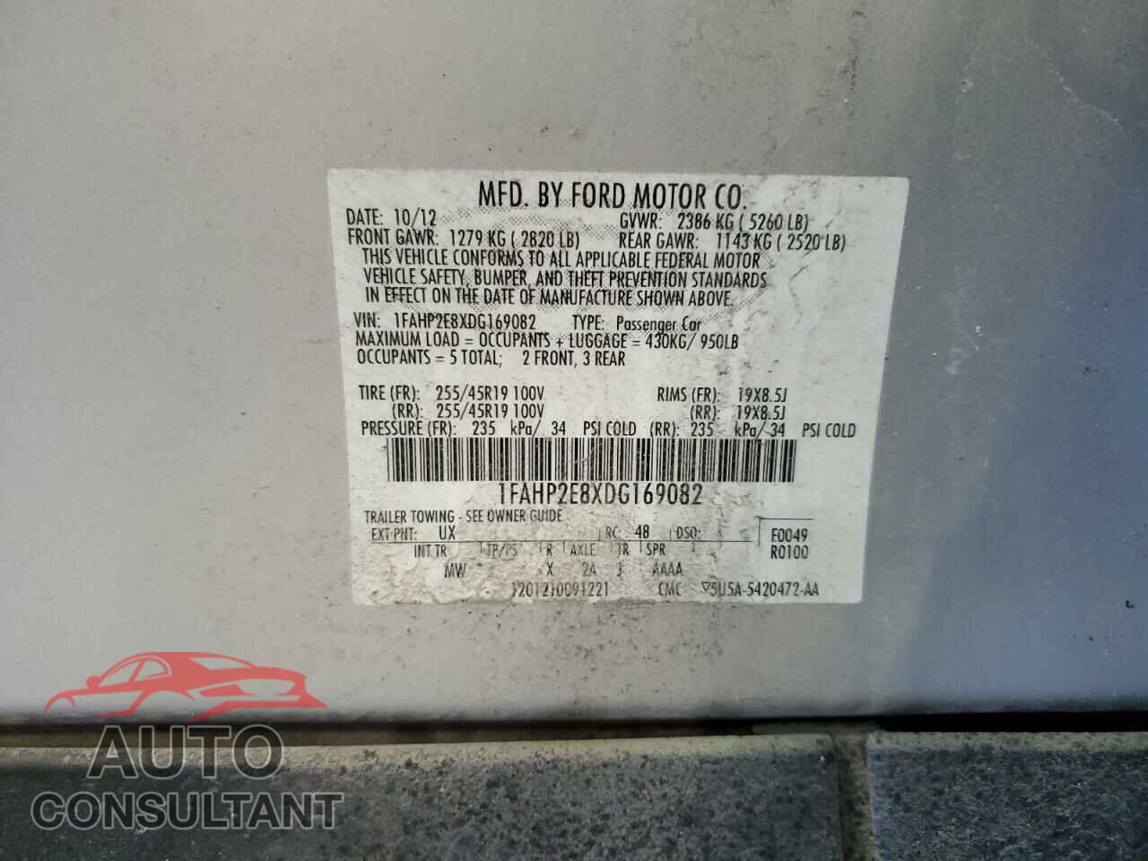 FORD TAURUS 2013 - 1FAHP2E8XDG169082