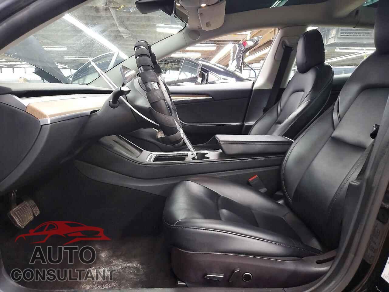 TESLA MODEL 3 2022 - 5YJ3E1EA2NF303912