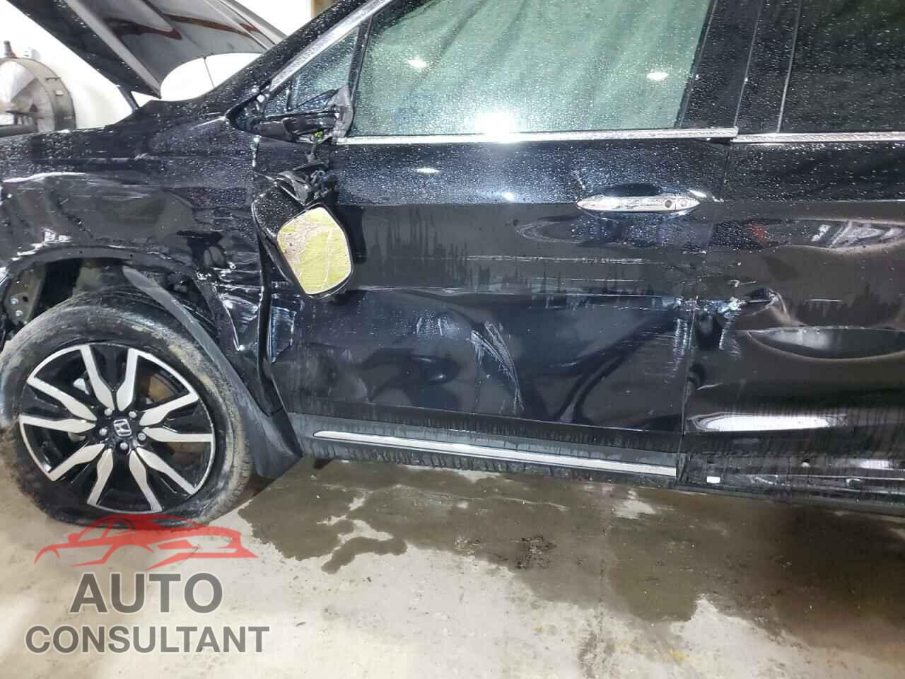 HONDA PILOT 2019 - 5FNYF6H00KB007737