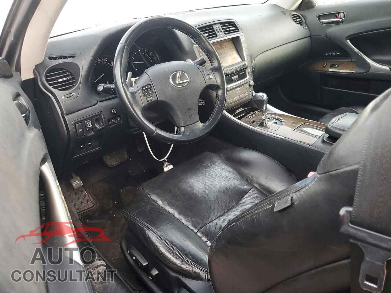 LEXUS IS 2010 - JTHFE2C26A2500222