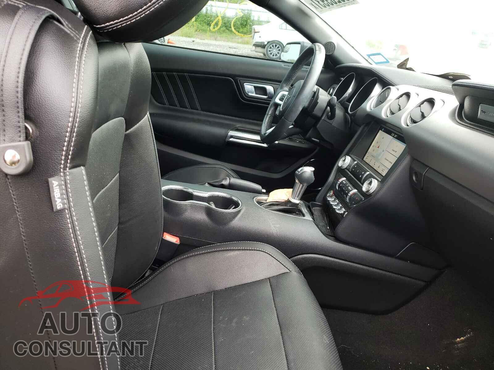 FORD MUSTANG 2019 - 1FA6P8TH0K5118048