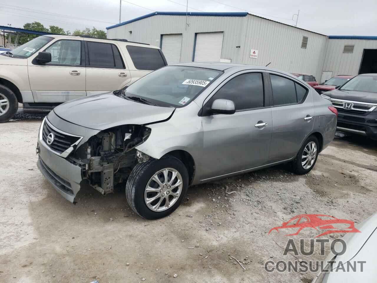 NISSAN VERSA 2013 - 3N1CN7AP4DL882062
