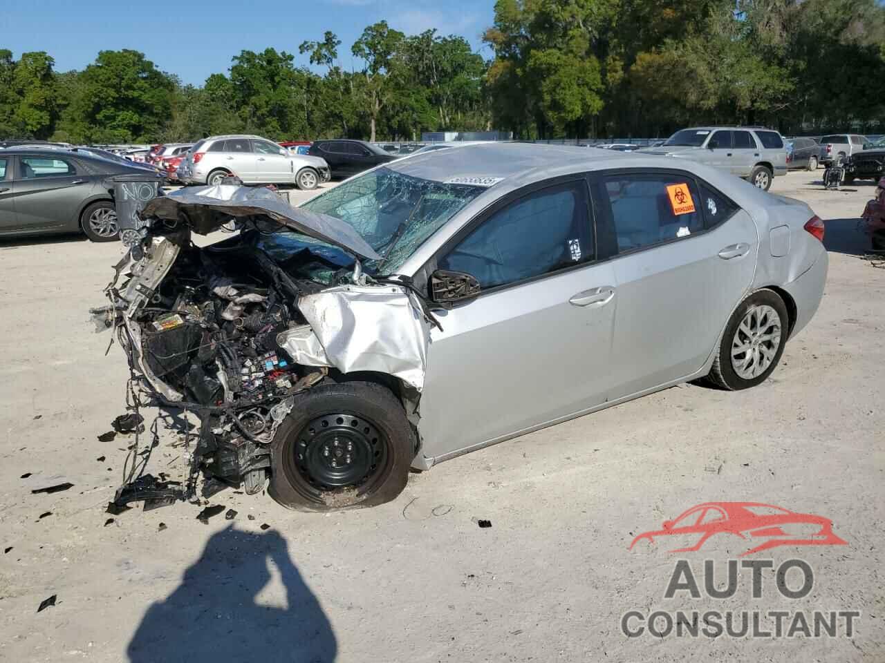 TOYOTA COROLLA 2019 - 2T1BURHE3KC163817