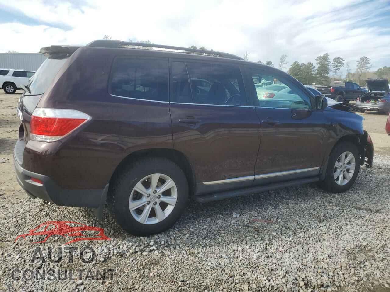 TOYOTA HIGHLANDER 2012 - 5TDBK3EH5CS120252
