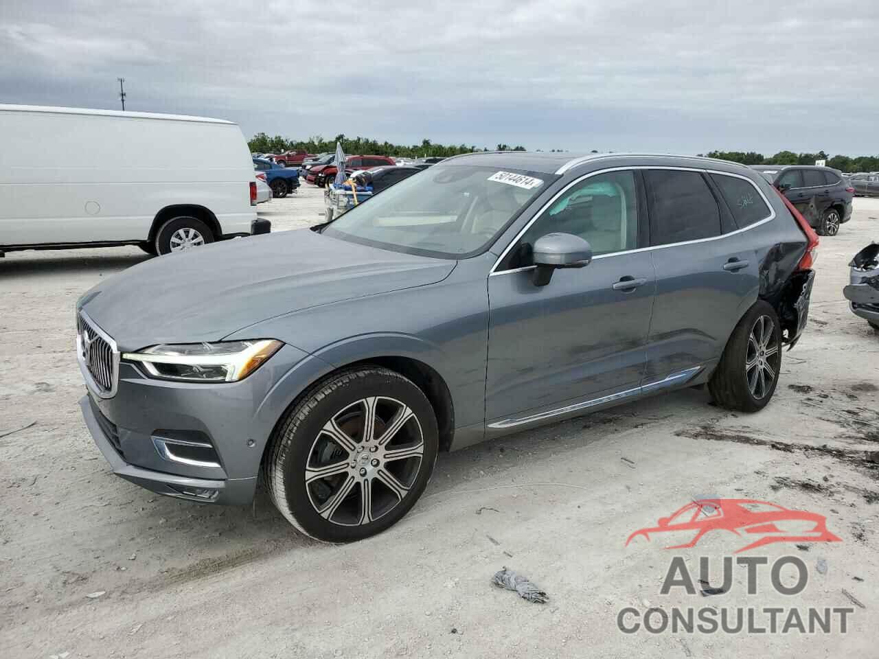 VOLVO XC60 2021 - YV4102RL7M1701161