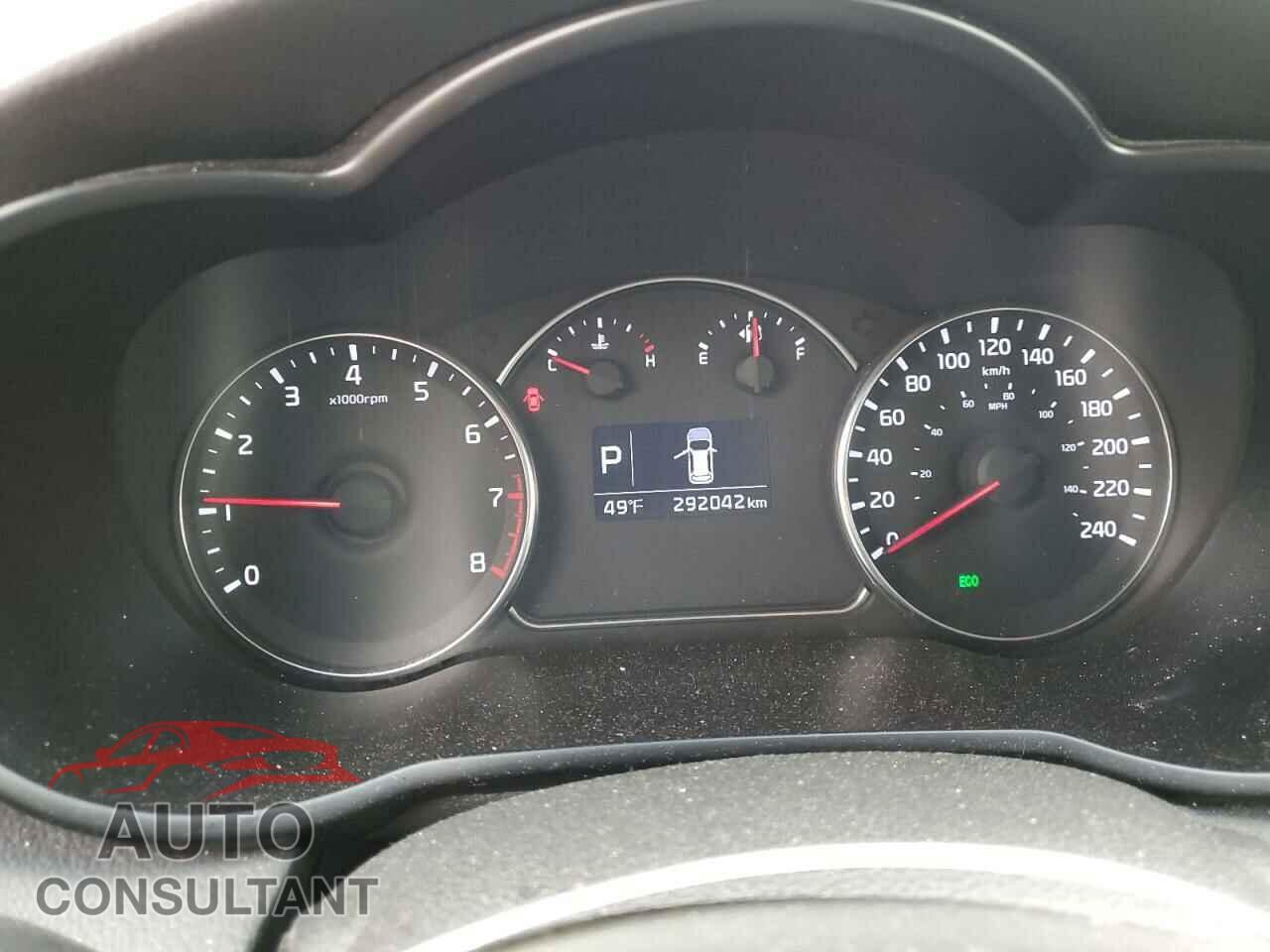 KIA RONDO 2014 - KNAHU8A39E7037977
