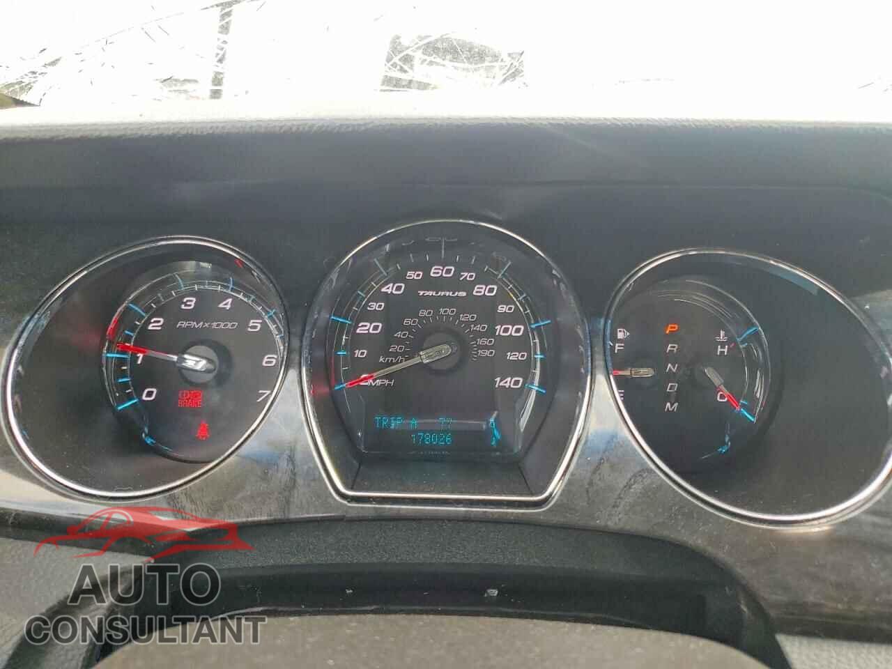 FORD TAURUS 2012 - 1FAHP2FW6CG129772