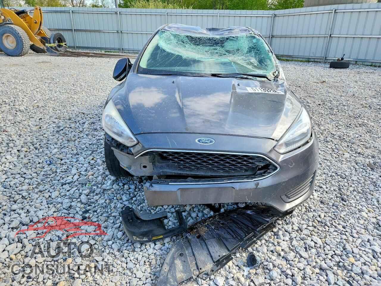 FORD FOCUS 2017 - 1FADP3F20HL237904