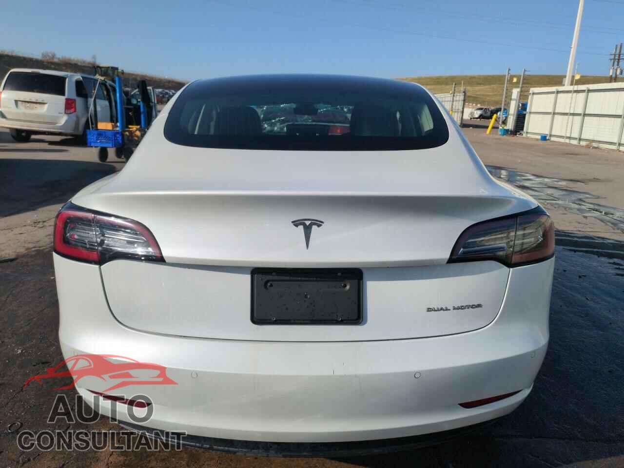 TESLA MODEL 3 2020 - 5YJ3E1EB9LF741705