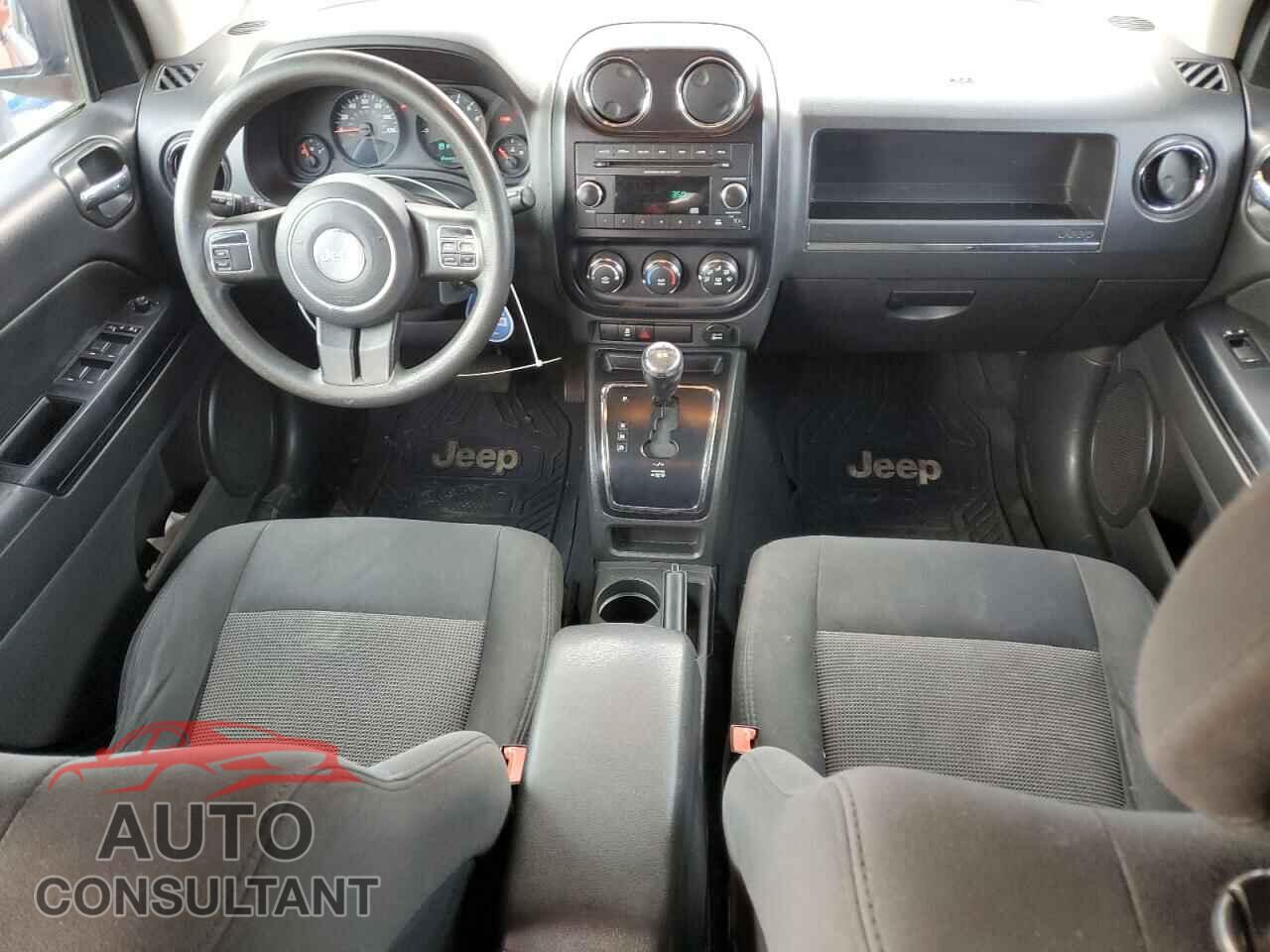 JEEP COMPASS 2012 - 1C4NJCBBXCD601433