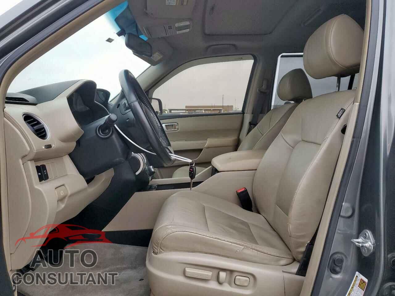 HONDA PILOT 2009 - 5FNYF48939B037814