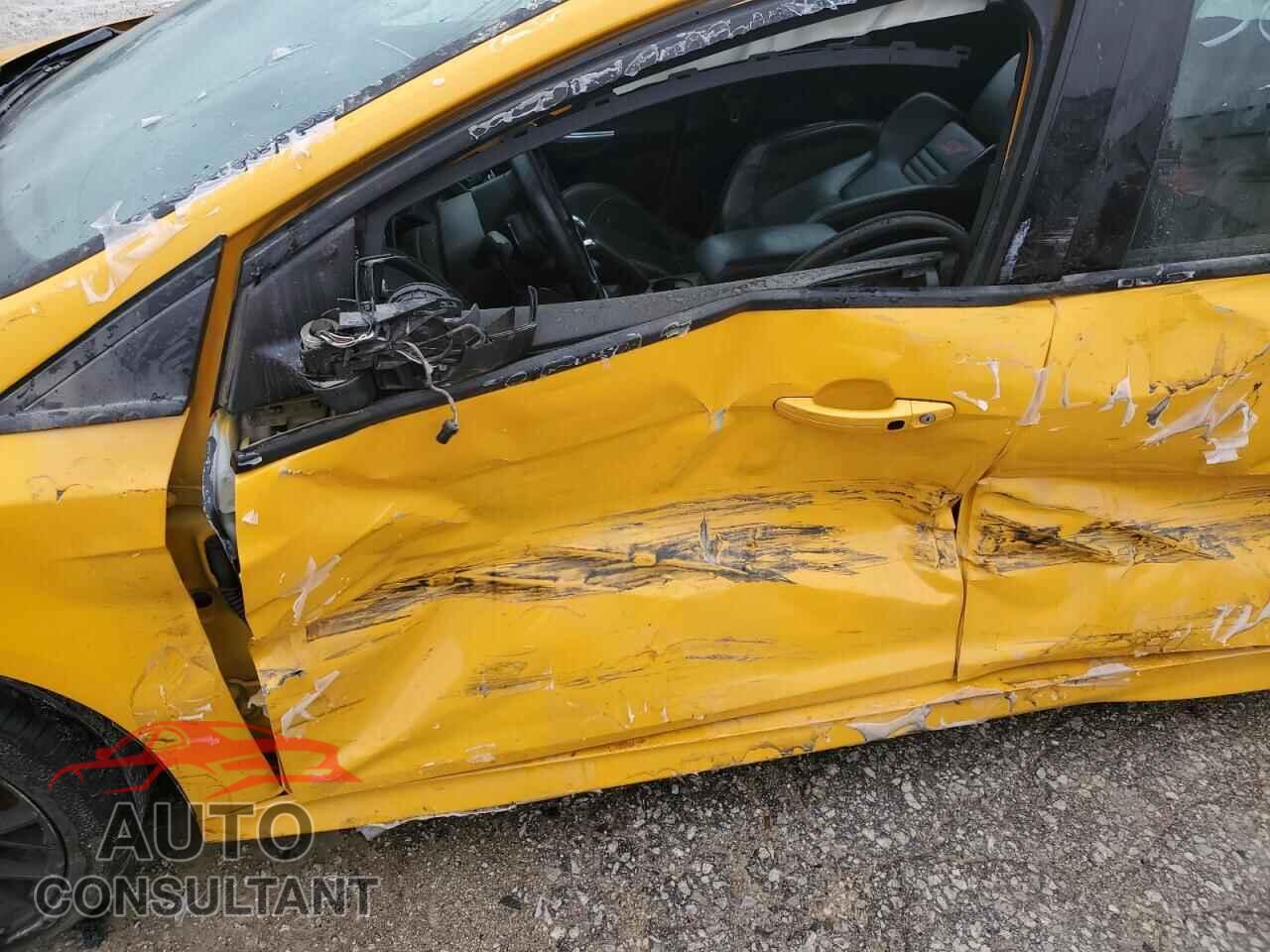 FORD FOCUS 2014 - 1FADP3L96EL267468