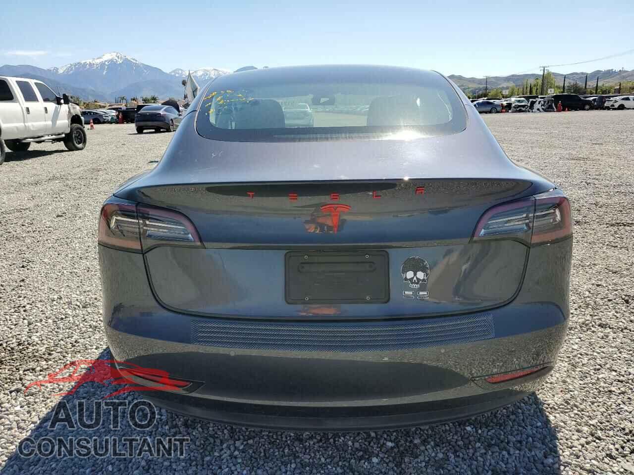 TESLA MODEL 3 2022 - 5YJ3E1EA2NF359770