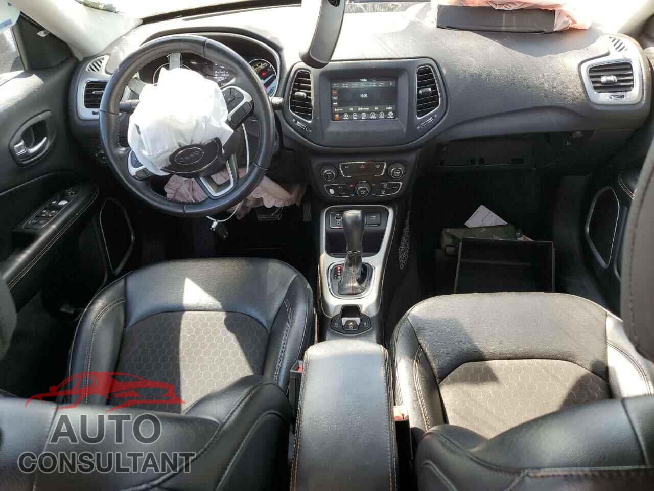 JEEP COMPASS 2020 - 3C4NJCBB3LT126542