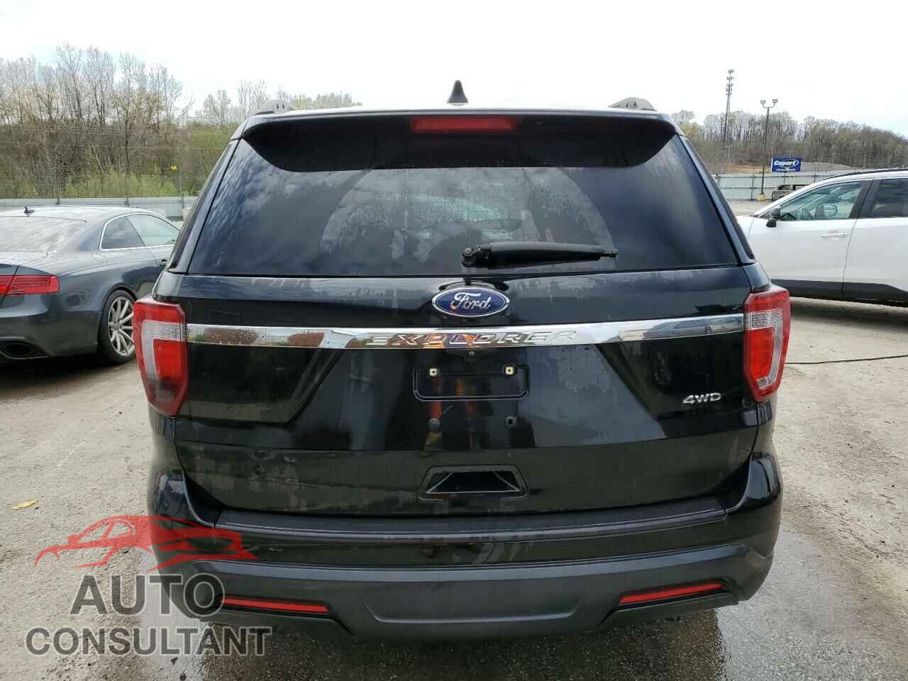 FORD EXPLORER 2018 - 1FM5K8B8XJGB00287