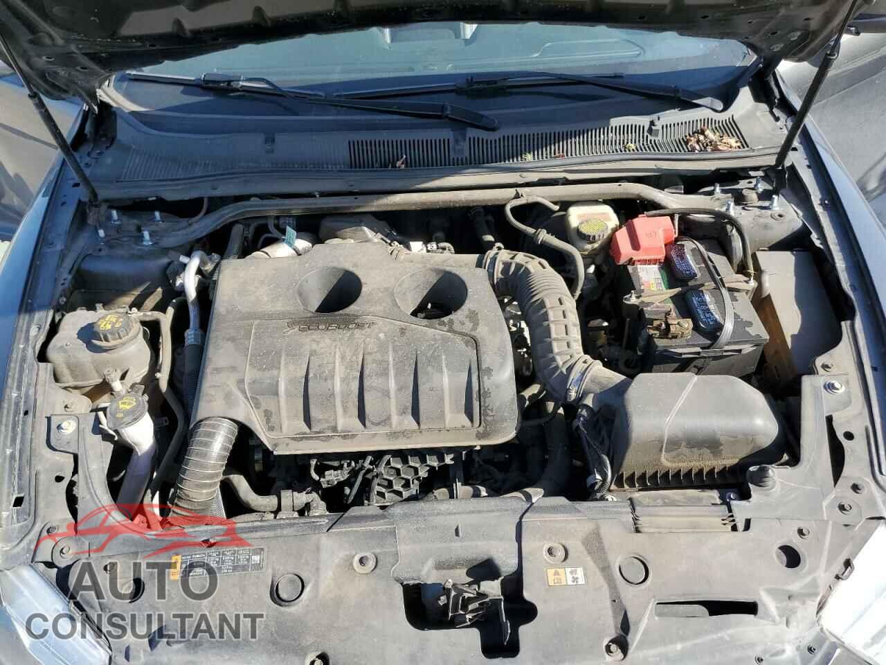 FORD TAURUS 2017 - 1FAHP2E90HG135148