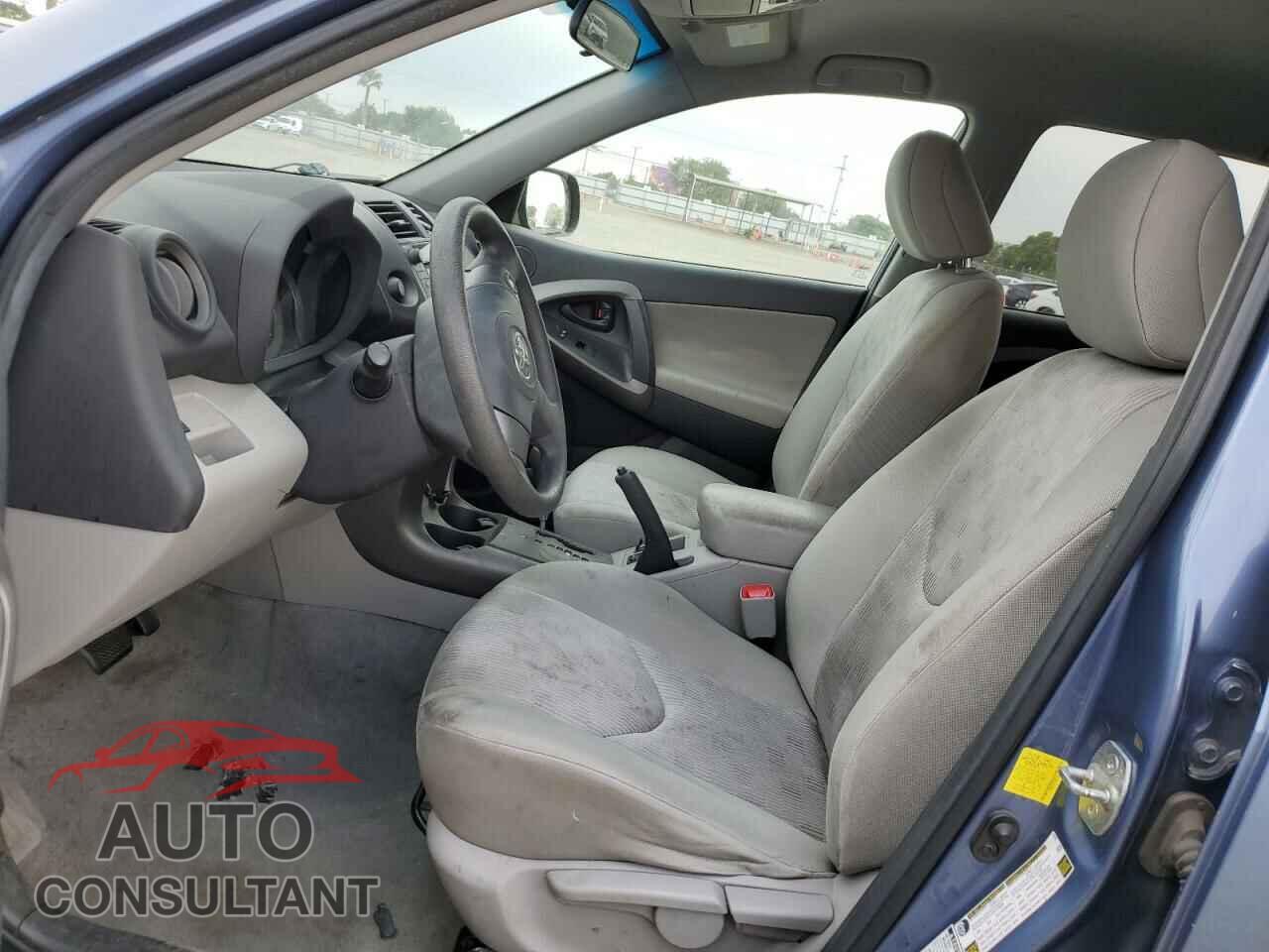 TOYOTA RAV4 2011 - 2T3BF4DV7BW134054