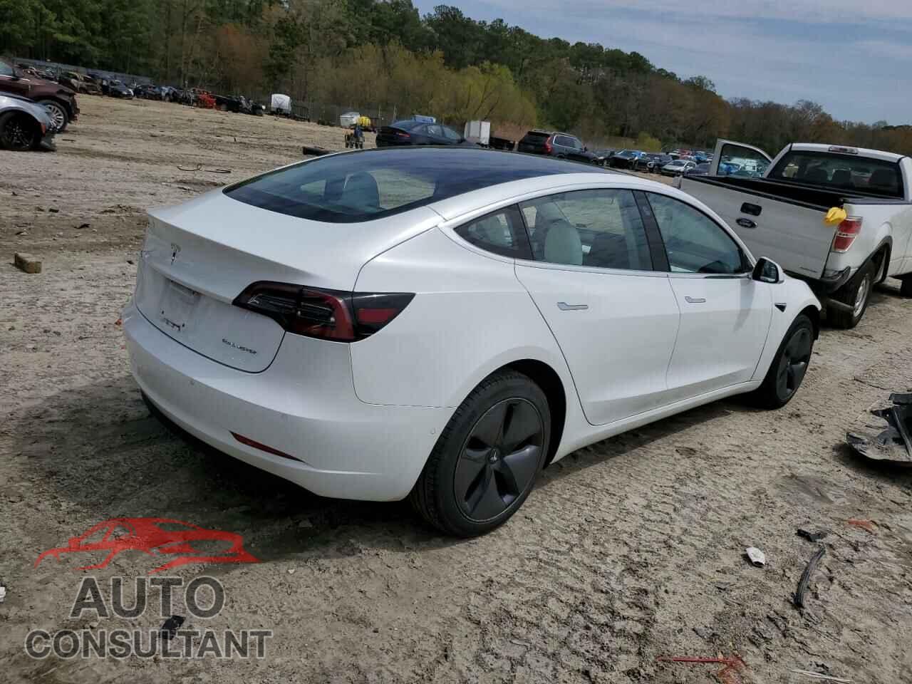 TESLA MODEL 3 2018 - 5YJ3E1EB5JF085810
