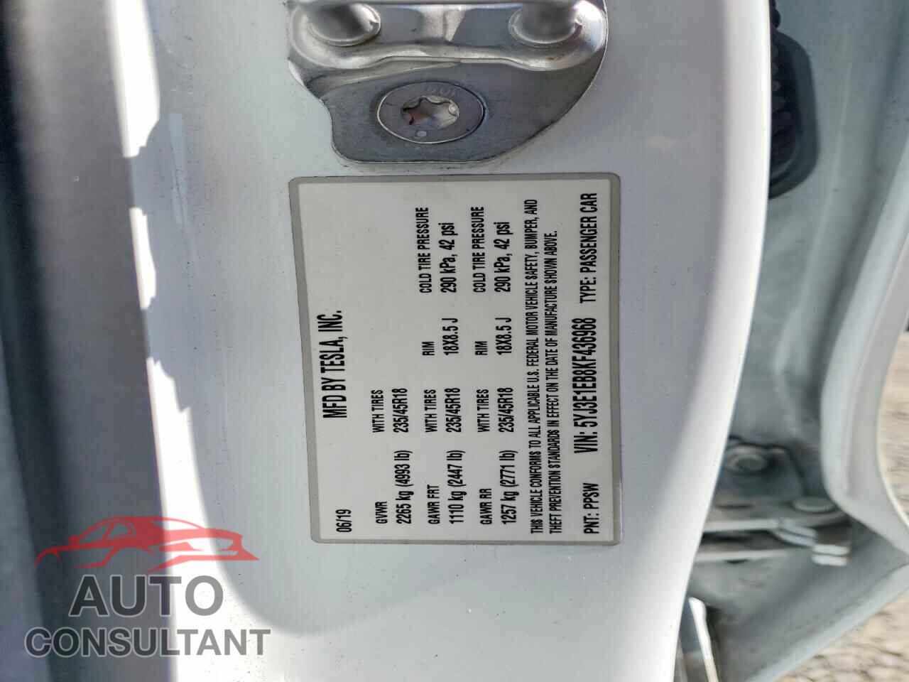 TESLA MODEL 3 2019 - 5YJ3E1EB8KF436968