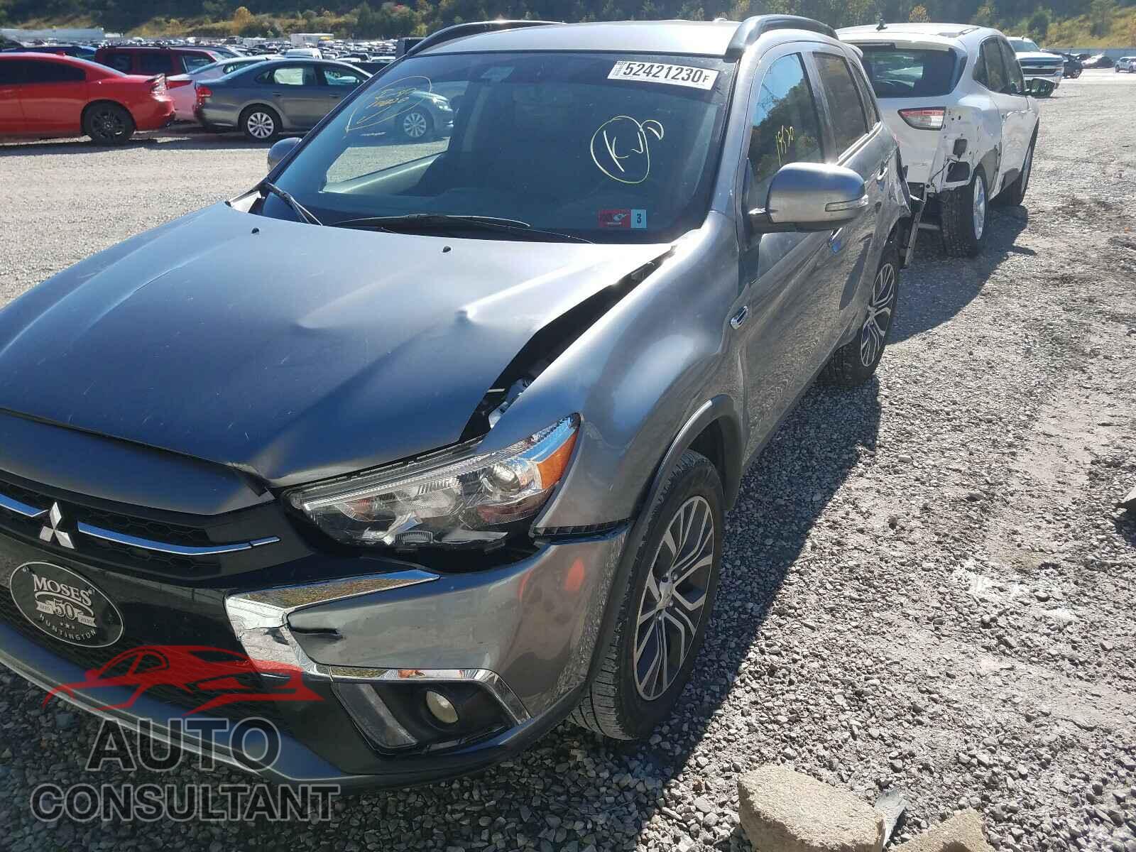 MITSUBISHI OUTLANDER 2019 - JA4AR4AW1KU010174