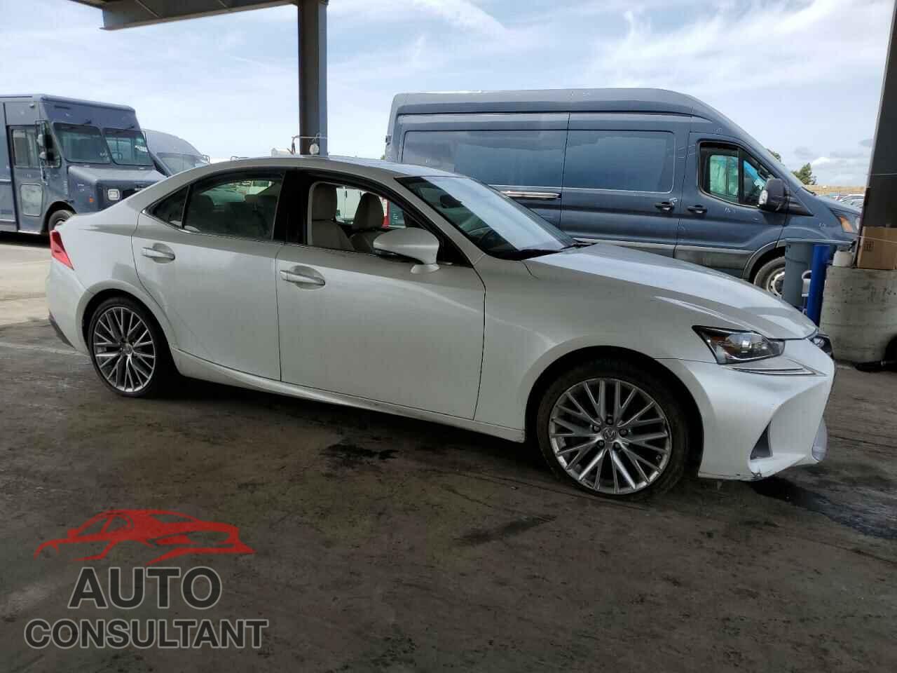 LEXUS IS 2017 - JTHBA1D26H5044315