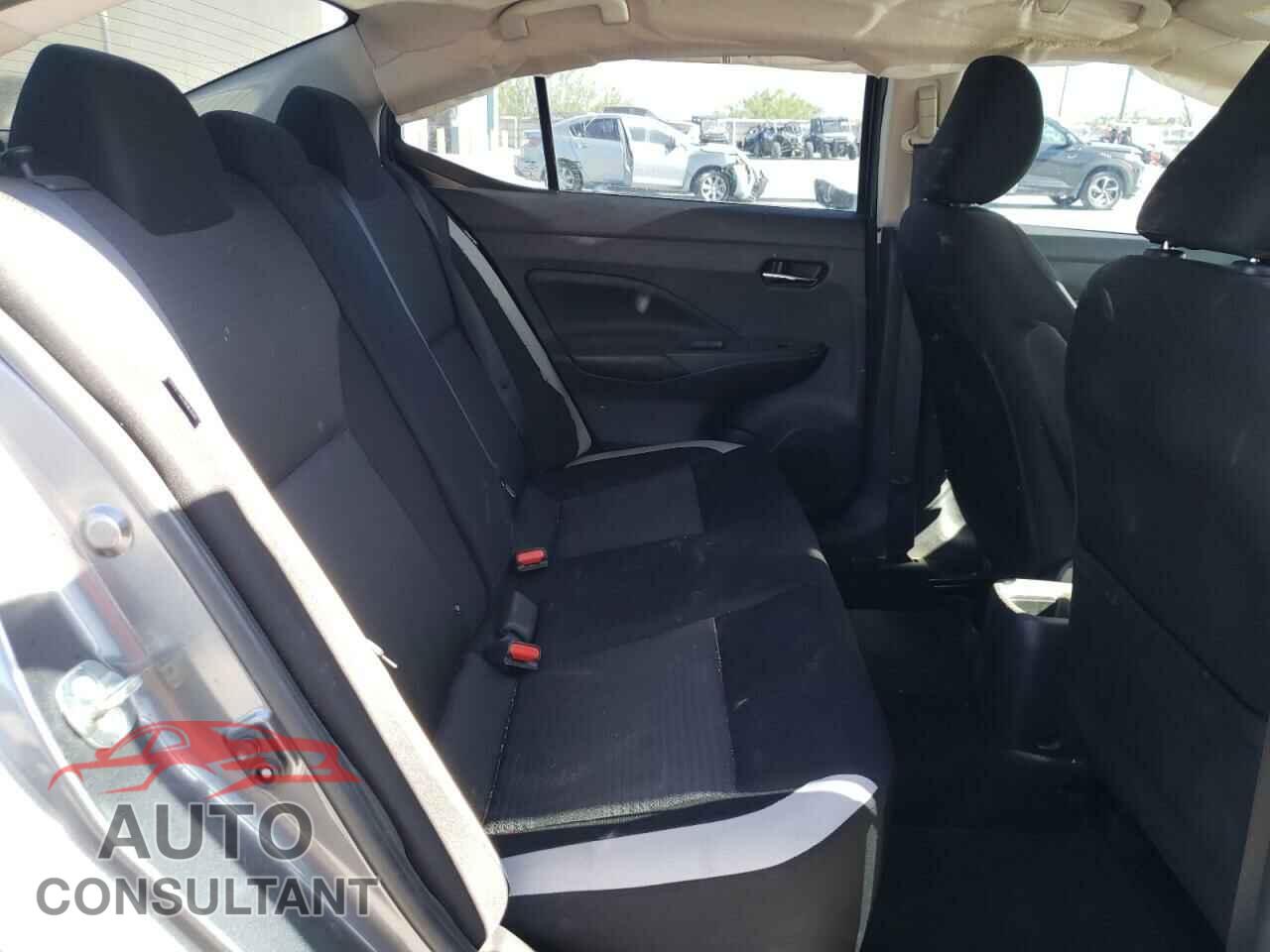 NISSAN VERSA 2020 - 3N1CN8EV8LL835582
