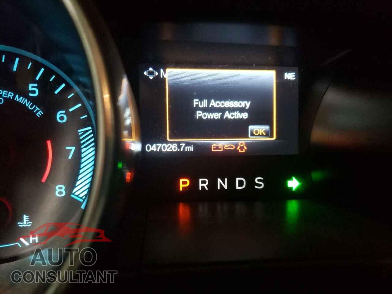 FORD MUSTANG 2019 - 1FATP8UH7K5148679