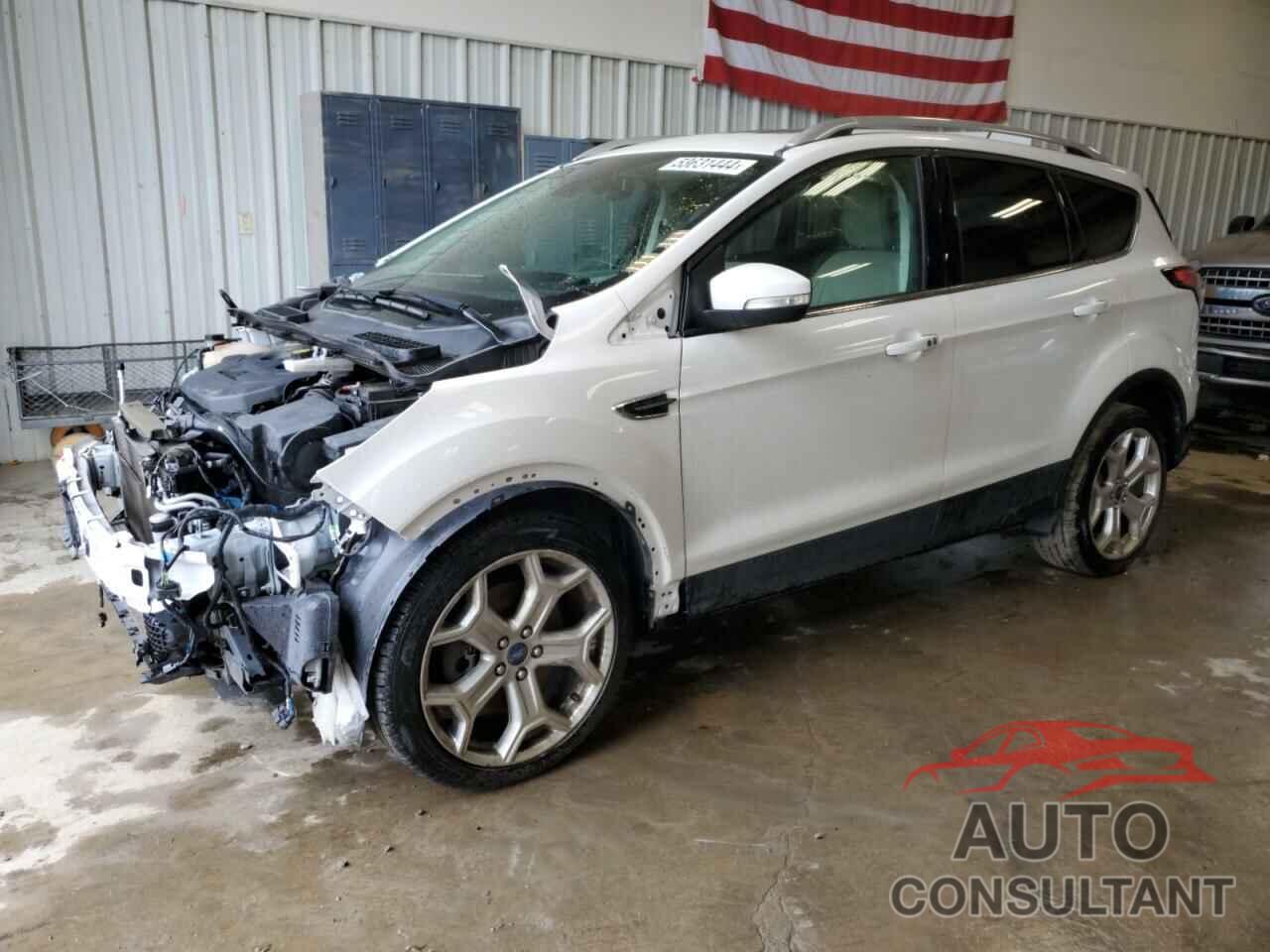 FORD ESCAPE 2018 - 1FMCU0J92JUB96088