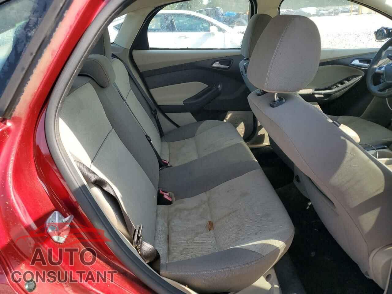 FORD FOCUS 2014 - 1FADP3F22EL179323