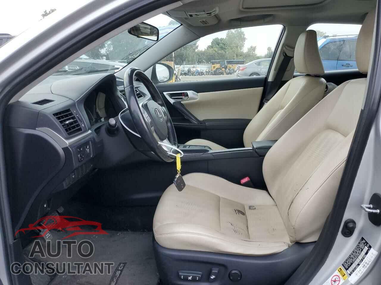 LEXUS CT 200 2012 - JTHKD5BH2C2055487