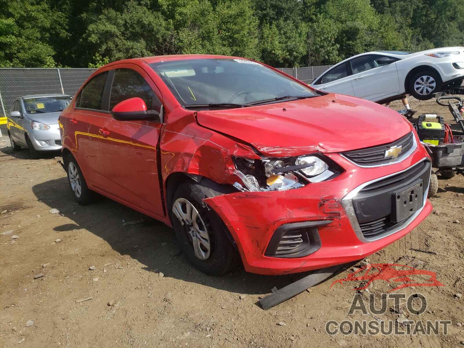 CHEVROLET SONIC 2017 - 1G1JB5SG3H4158044