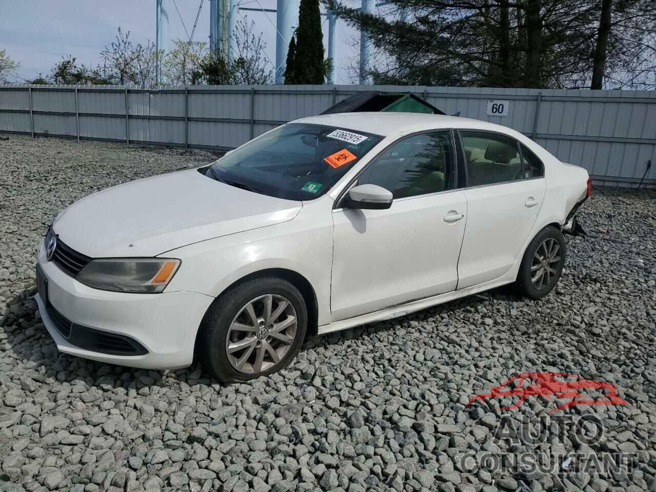 VOLKSWAGEN JETTA 2013 - 3VWDP7AJ9DM439047