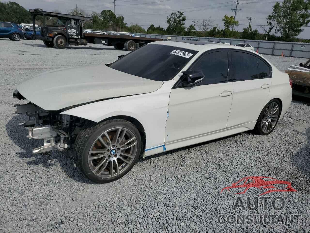 BMW 3 SERIES 2018 - WBA8B3G53JNV00977