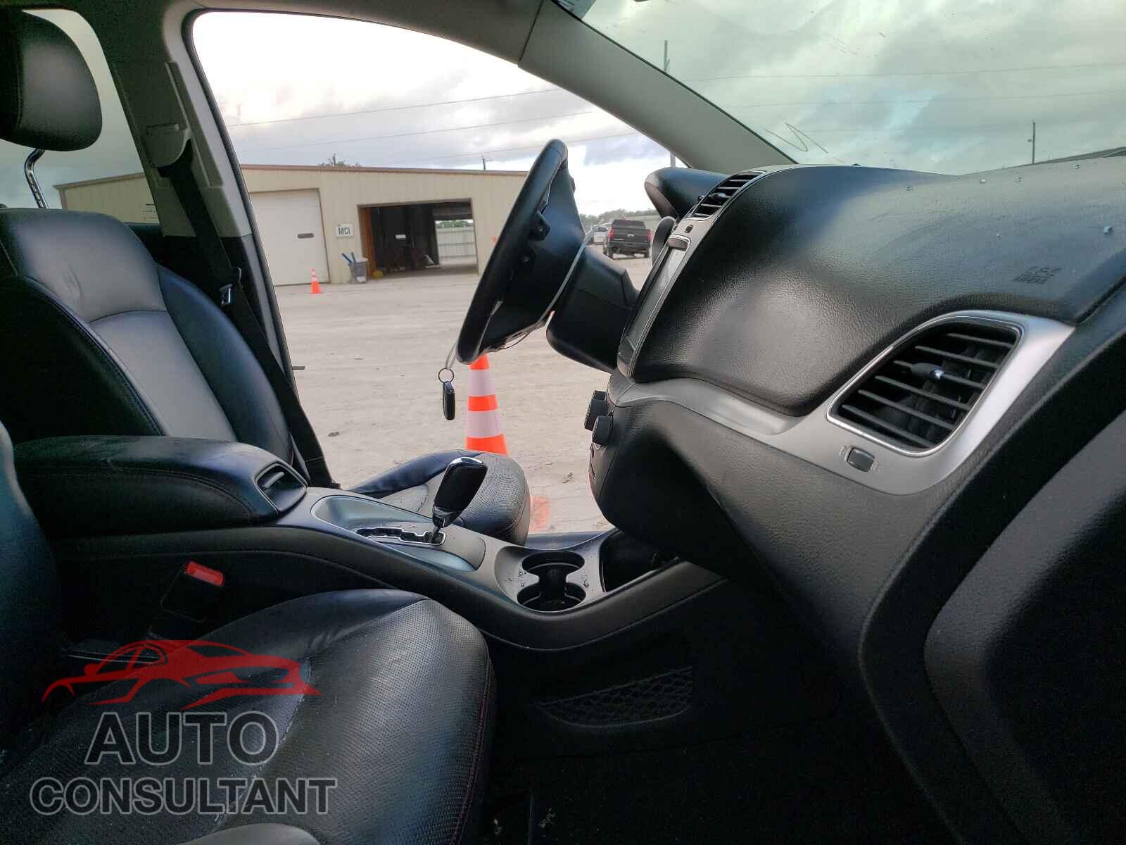 DODGE JOURNEY 2016 - 3C4PDCEG2GT115657