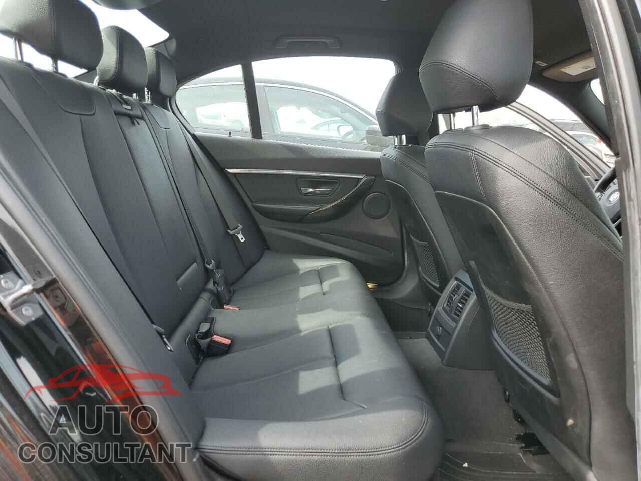 BMW 3 SERIES 2016 - WBA8E9G53GNU29606