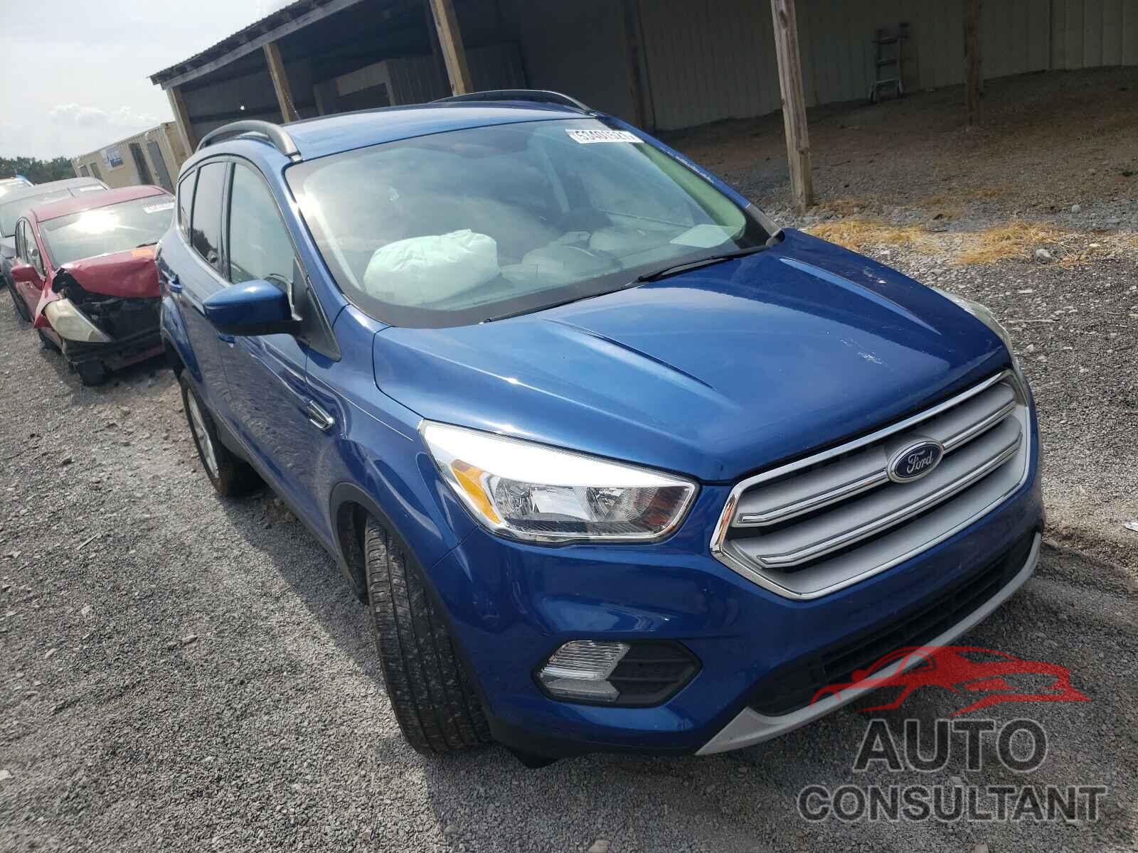 FORD ESCAPE 2018 - 1FMCU0GD5JUA82890