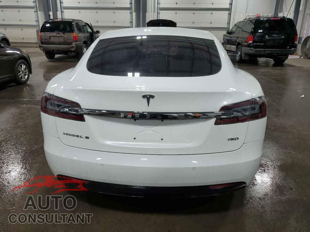 TESLA MODEL S 2016 - 5YJSA1E25GF147352
