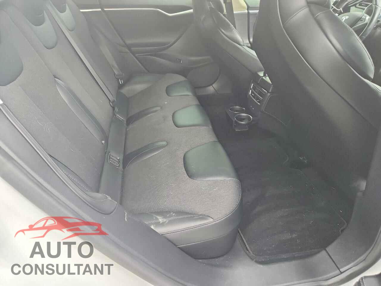 TESLA MODEL S 2017 - 5YJSA1E17HF185643