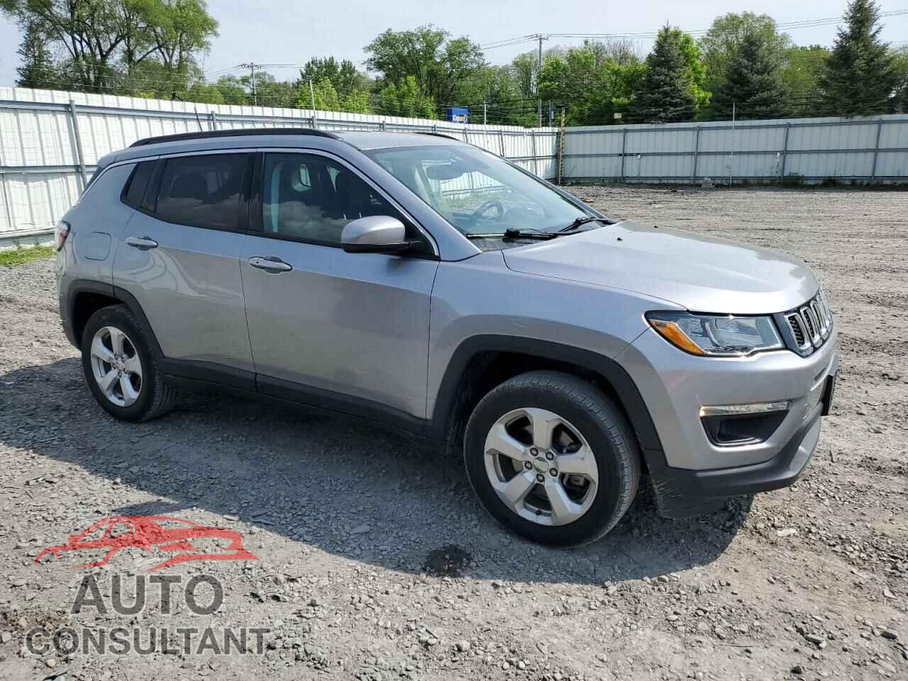 JEEP COMPASS 2018 - 3C4NJDBB2JT153122