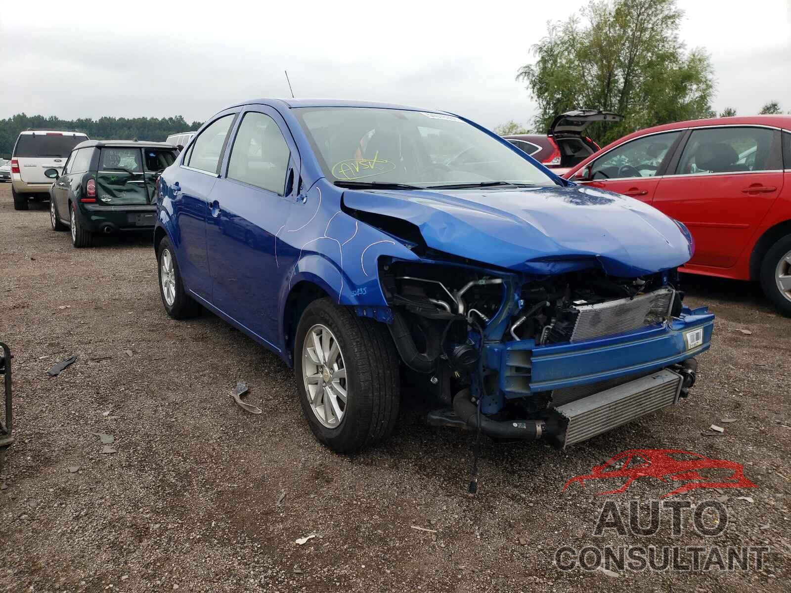 CHEVROLET SONIC 2020 - 1G1JD5SB7L4100302