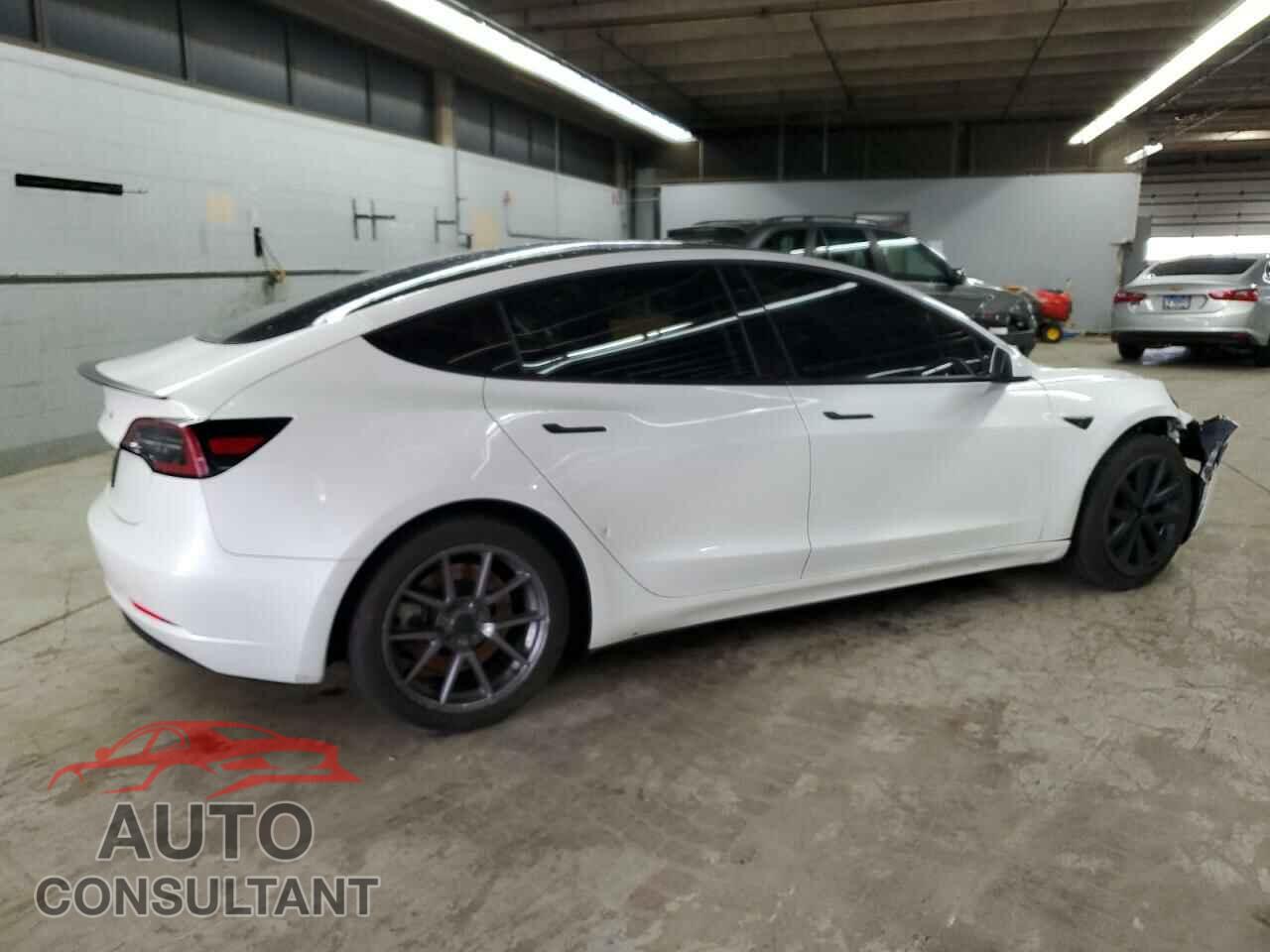 TESLA MODEL 3 2021 - 5YJ3E1EA4MF943036