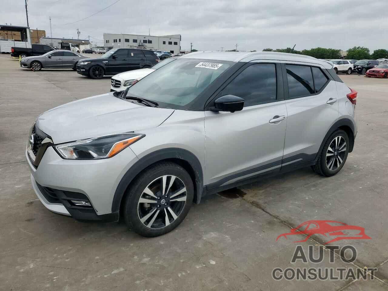 NISSAN KICKS 2020 - 3N1CP5DV2LL550225