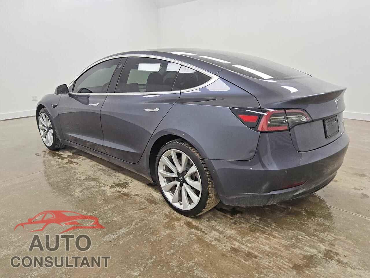 TESLA MODEL 3 2018 - 5YJ3E1EB3JF185257