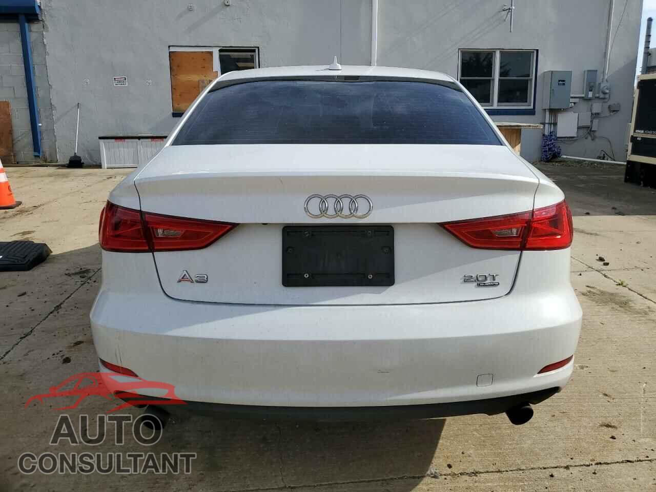 AUDI A3 2015 - WAUBFGFF7F1022749