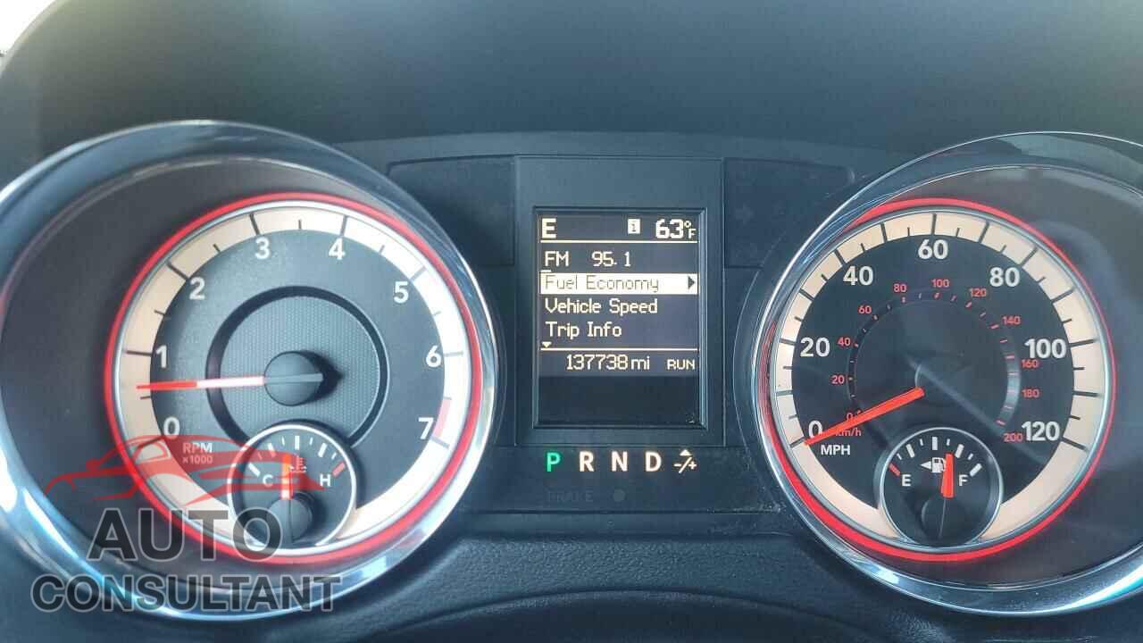 DODGE CARAVAN 2016 - 2C4RDGEG1GR344575
