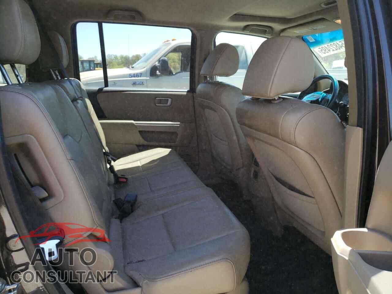 HONDA PILOT 2014 - 5FNYF4H52EB052277