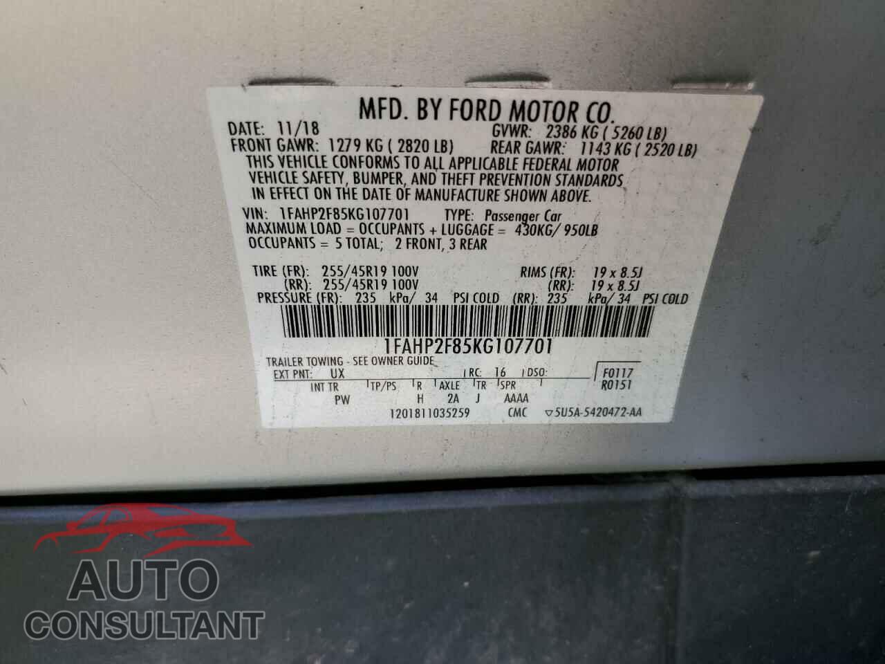 FORD TAURUS 2019 - 1FAHP2F85KG107701